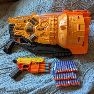 Nerf Doomlands The Judge Gun Plus Bonus Gun and Ammo
